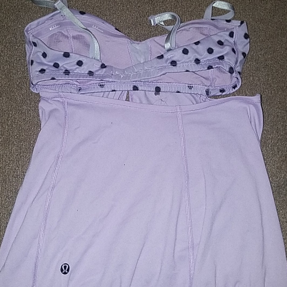 Lululemon - Picture 2 of 3